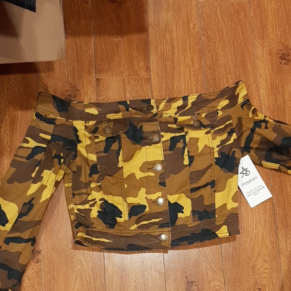 American bazi Camo Off-Shoulder Jacket